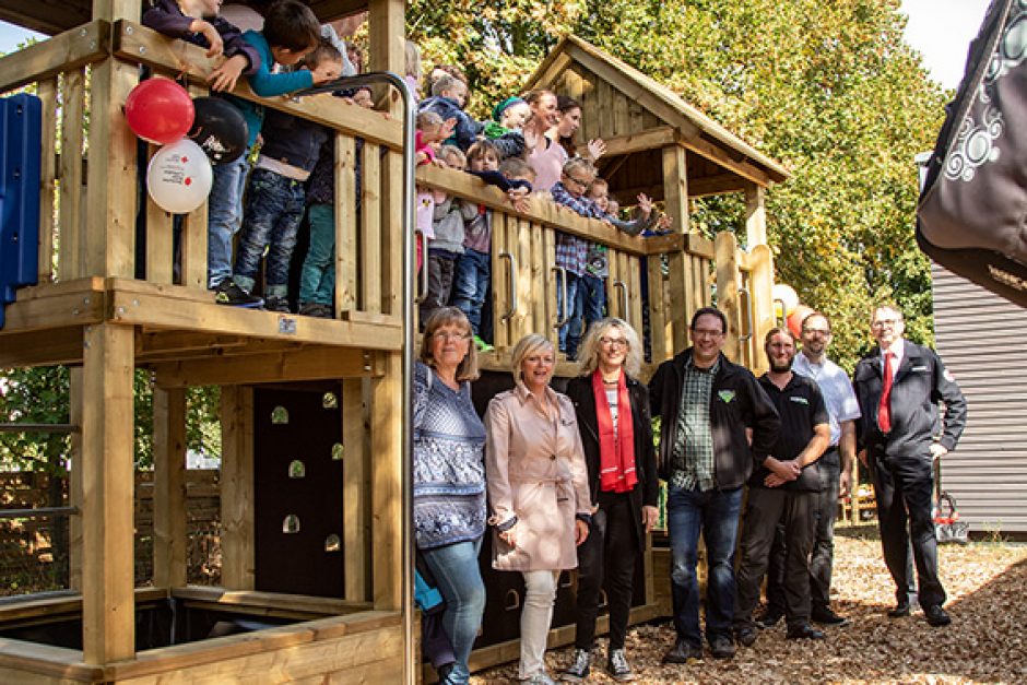 Kinder planten Spielgerät mit