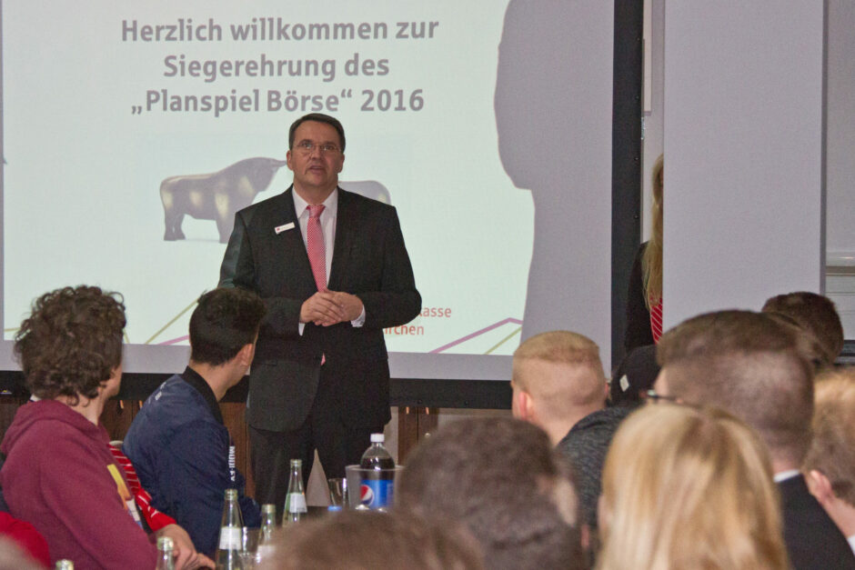 Mechernicher-Schüler Sieger des „Planspiel Börse“