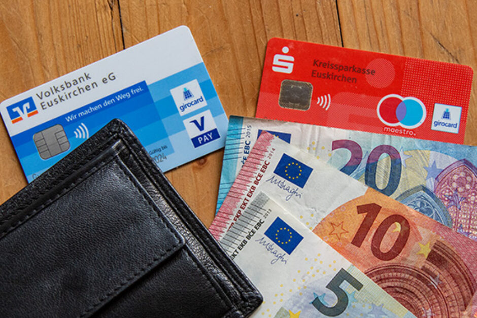 Kreissparkasse und Volksbank Euskirchen sichern Bargeldversorgung