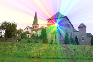 Musik, Kunst, Lichtprojektionen und vieles mehr bieten die neu ins leben gerufenen Steinfelder Kulturtage. Bild/Montage: Michael Thalken/Eifeler Presse Agentur/epa