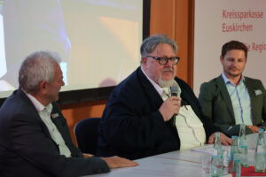 Der Kuratoriumsvorsitzende der Bürgerstiftung: Bernd Kolvenbach. Bild: Michael Thalken/Eifeler Presse Agentur/epa