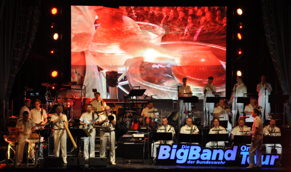 Big Band der Bundeswehr rückt mit Heinz Rudolf Kunze an