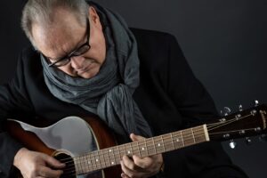 Präsentiert in Vogelsang seine Lieder im Bigband-Sound: Rock-Poet Heinz Rudolf Kunze. Foto: Martin Huch