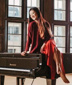 Die international agierende deutsche Pianistin Anke Pan wird gleich zweimal in diesem Jahr in Weilerswist erwartet. Bild: Sinja Hemke/ sinjahemke-fotografie.de
