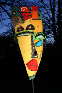 Im Park gibt es viele Gesichter zu entdecken. Bild: Michael Thalken/Eifeler Presse Agentur/epa