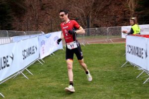 Landete wieder einmal auf dem ersten Platz: Lokalmatador Mathias Frohn vom TuS Schleiden. Bild: Michael Thalken/Eifeler Presse Agentur/epa