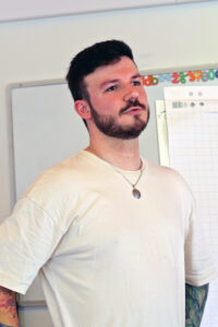 Der Leiter der Jugendvilla, Pascal Steinberger, präsentierte die Highlights der Jugendvilla. Bild: Michael Thalken/Eifeler Presse Agentur/epa