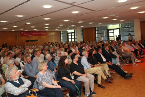 Das S-Forum war bis auf den letzten Platz gefüllt. Bild: Michael Thalken/Eifeler Presse Agentur/epa